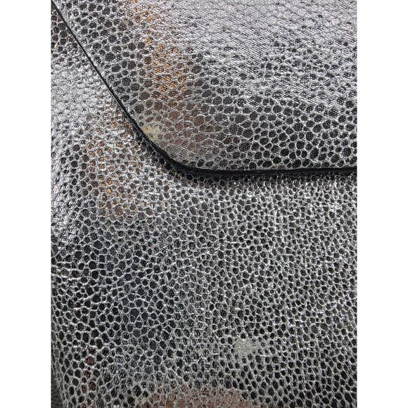 BCBGeneration Metallic Silver Crossbody Bag With Adjustable Strap Magnetic Close - Picture 12 of 12